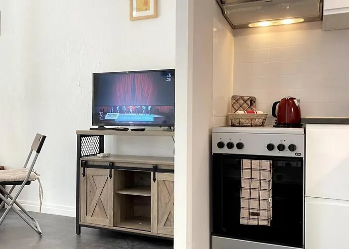 アパート Balcon, Centre Ville, Proximite Plages, Commerces, Restaurants, Musees... アンティーブ