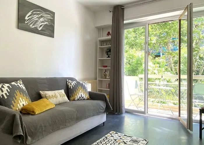 Balcon, Centre Ville, Proximite Plages, Commerces, Restaurants, Musees... * Antibes