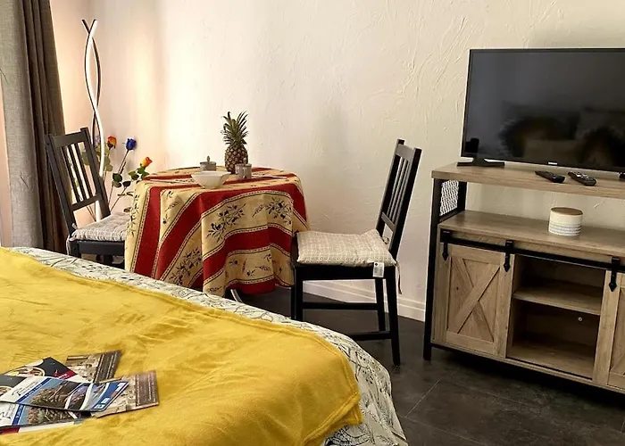 アパート Balcon, Centre Ville, Proximite Plages, Commerces, Restaurants, Musees...