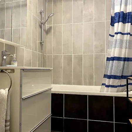 Апартаменти Balcon, Centre Ville, Proximite Plages, Commerces, Restaurants, Musees... *