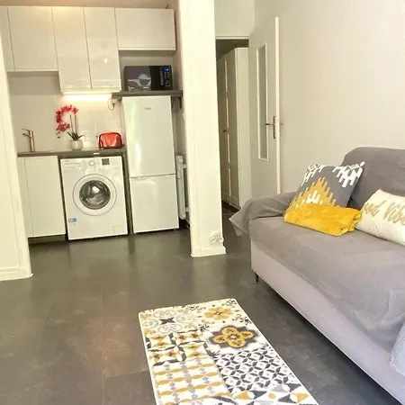 Apartman Balcon, Centre Ville, Proximite Plages, Commerces, Restaurants, Musees... Antibes