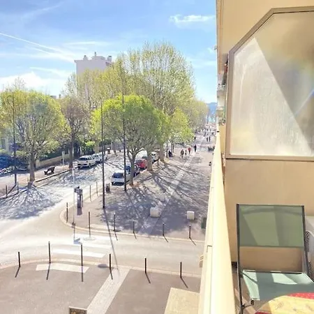 Balcon, Centre Ville, Proximite Plages, Commerces, Restaurants, Musees... Антіб